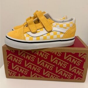 Vans Kids Yellow Old Skool V Sneakers